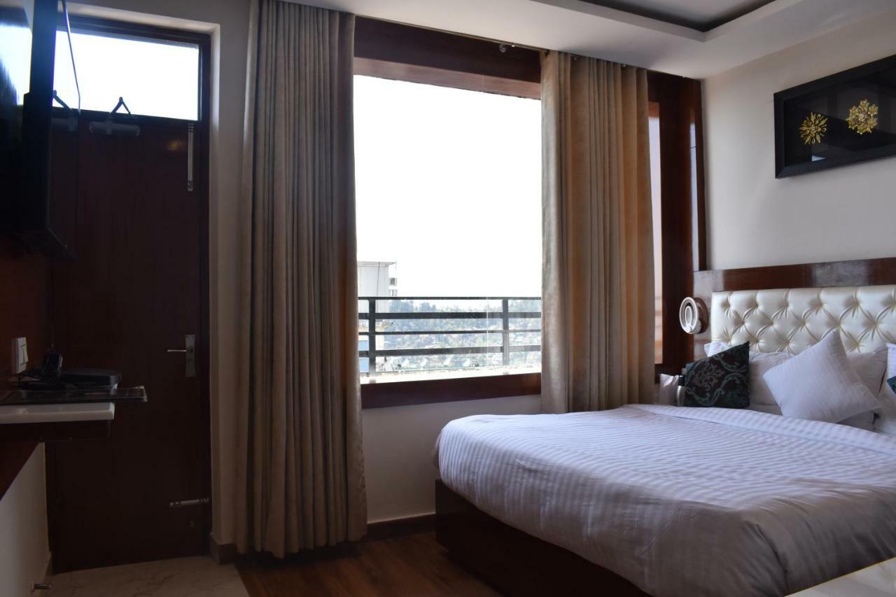Hotel Black Magic Dharamshala Eksteriør billede